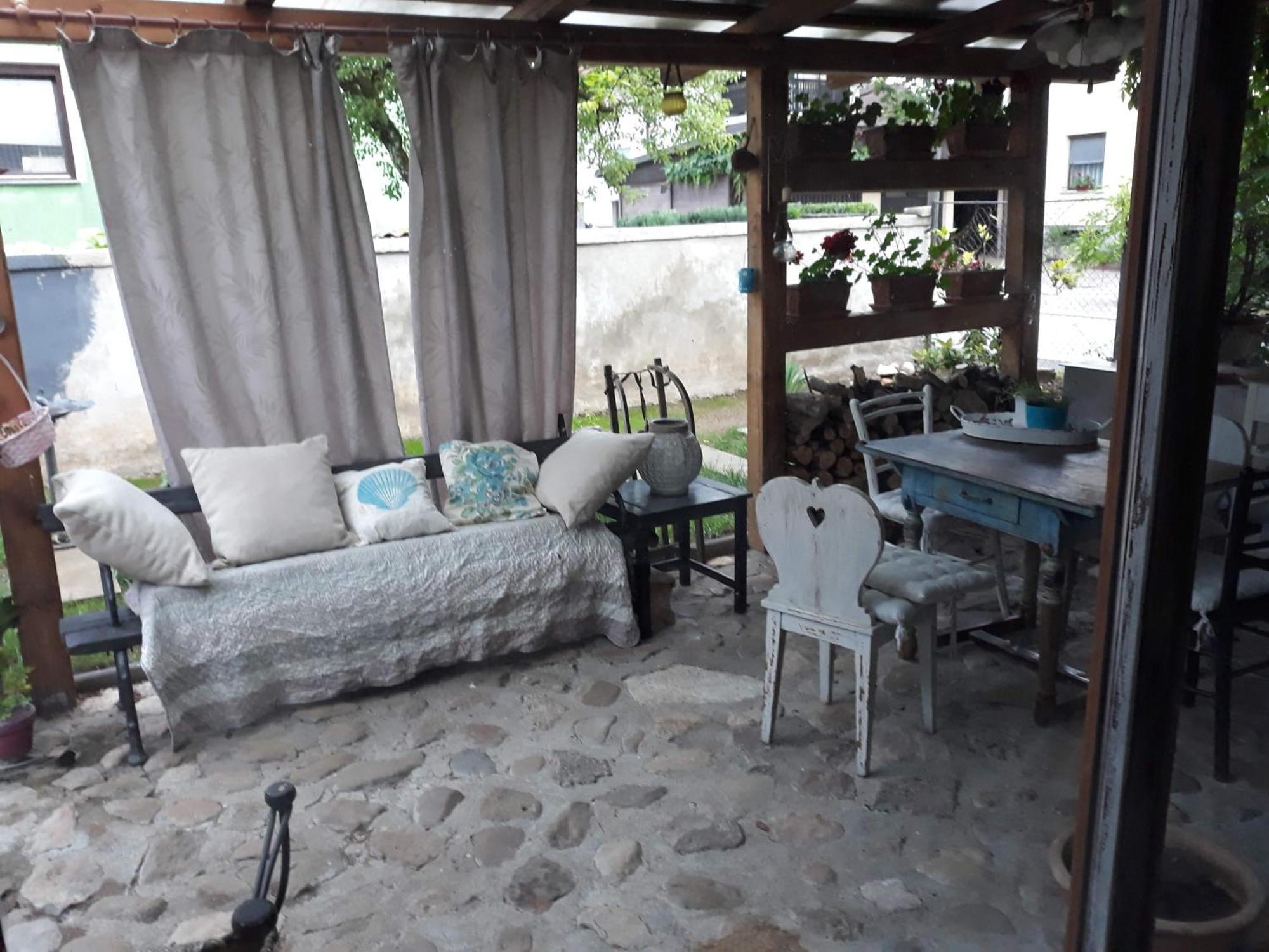 Rose Room 40M2 With Terrace 25M2 In Greeny Area For 4 Person Lublaň Exteriér fotografie